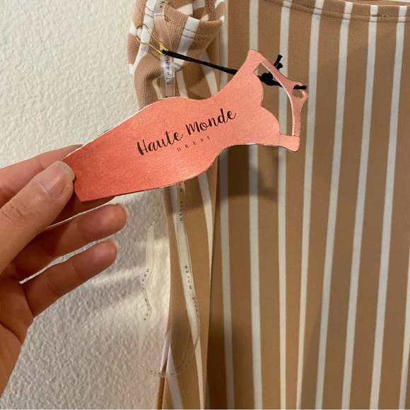 Haute Monde Striped Bodycon Dress - Picture 4 of 9